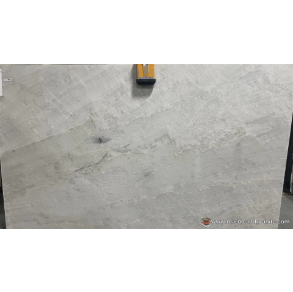 19705 - quartzite countertop